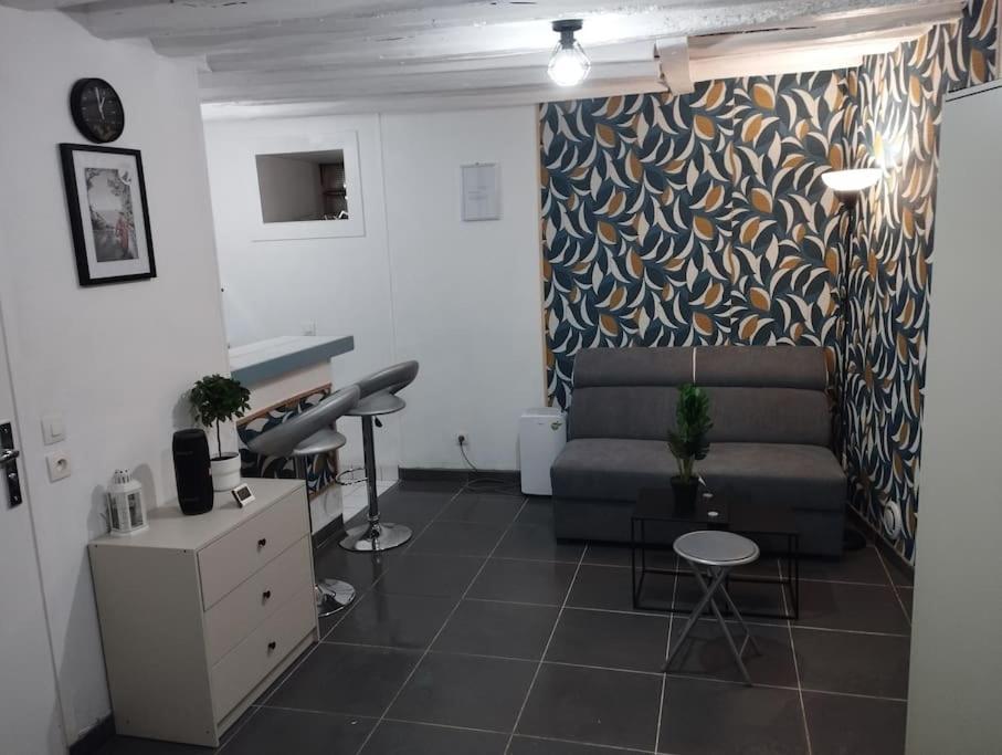 Studio Equipe Proche Aeroport Paris Cdg Apartment Vemars Exterior photo
